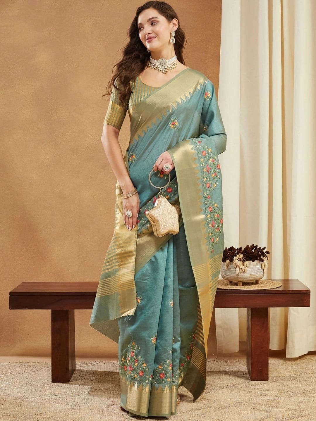 Sangria Woven Design Embroidered Art Silk Kasavu Saree - view 1