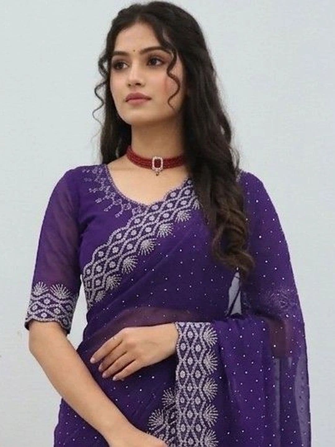 SmileyFashion Embellished Embroidered Pure Georgette Designer Saree thumbnail 5