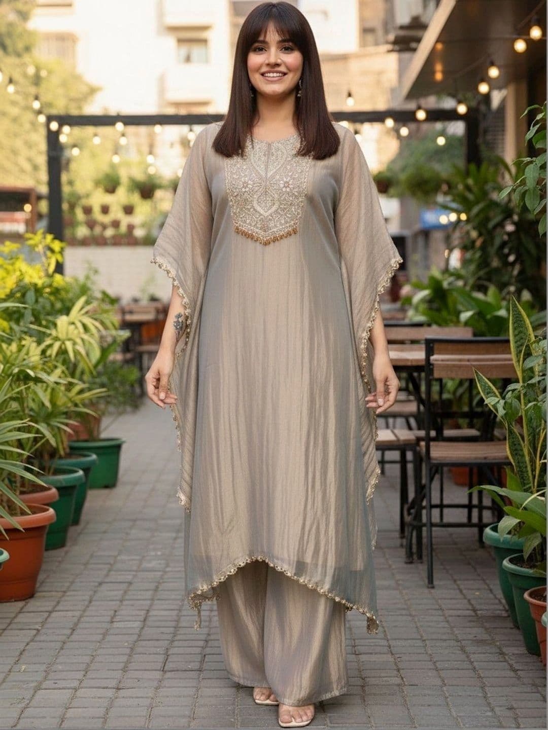 Sangria Women Ethnic Motifs Embroidered Regular Beads and Stones Kurta with Palazzos - view 1