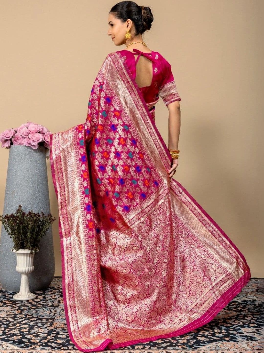 SILKARA CREATION Women Woven Design Zari Silk Blend Banarasi Saree thumbnail 6