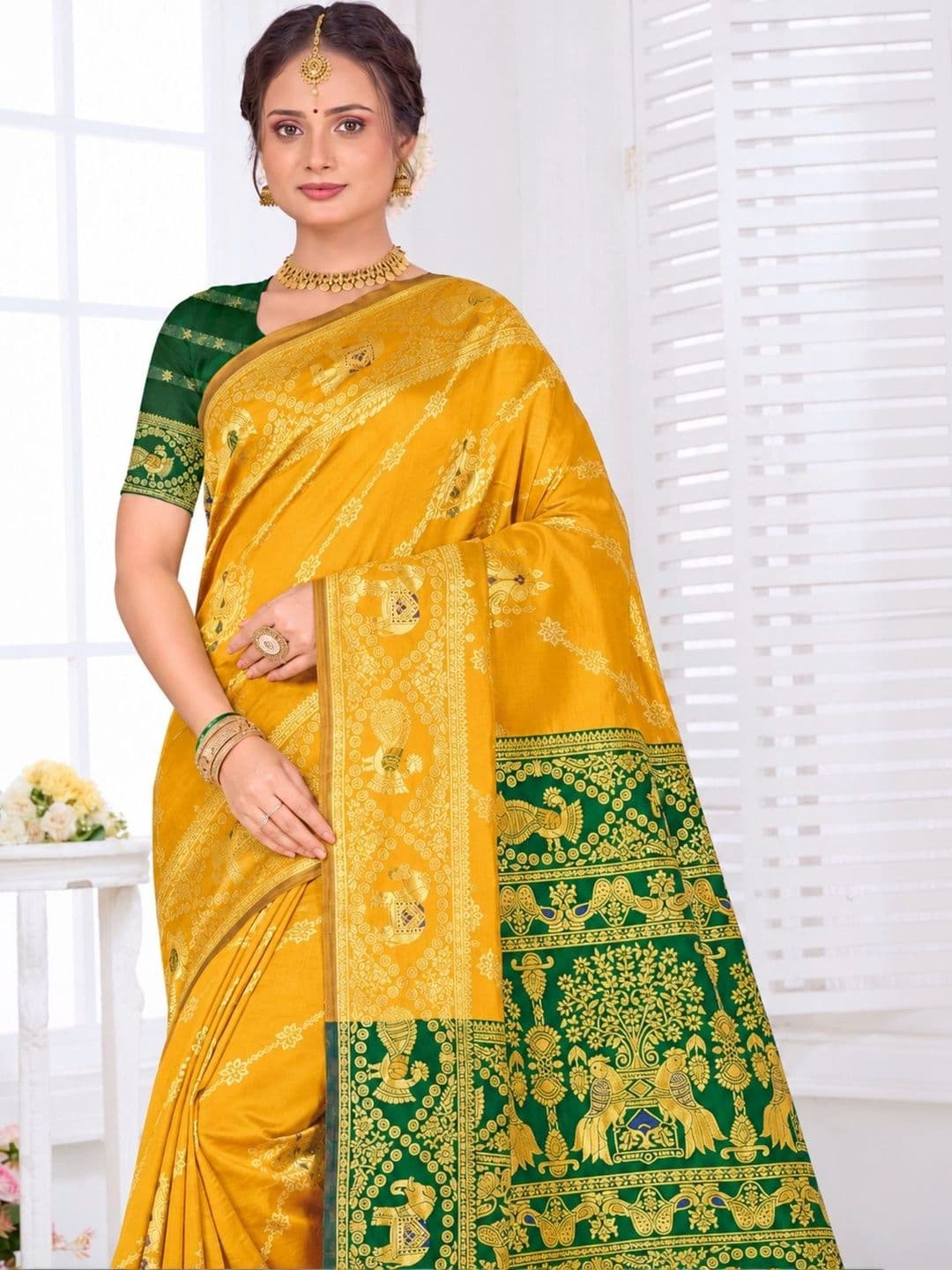 Dimaxi Vastra Woven Design Zari Silk Blend Kota Saree thumbnail 2
