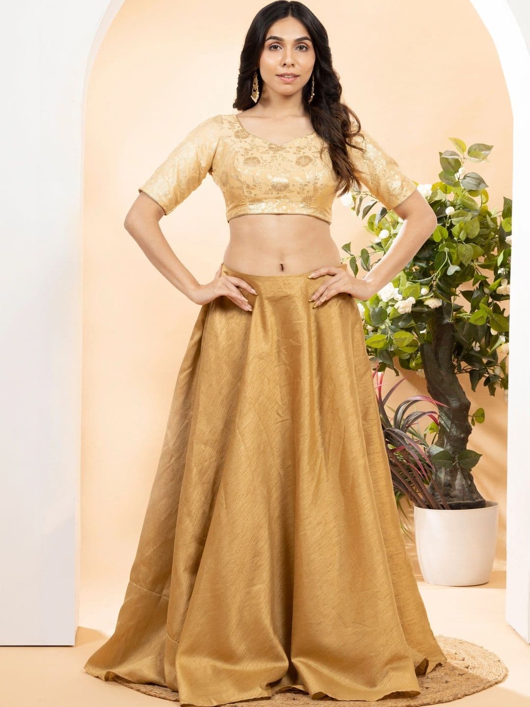 FIGURES DESIGNER Brocade Embroidered Brocade Saree Blouse thumbnail 5