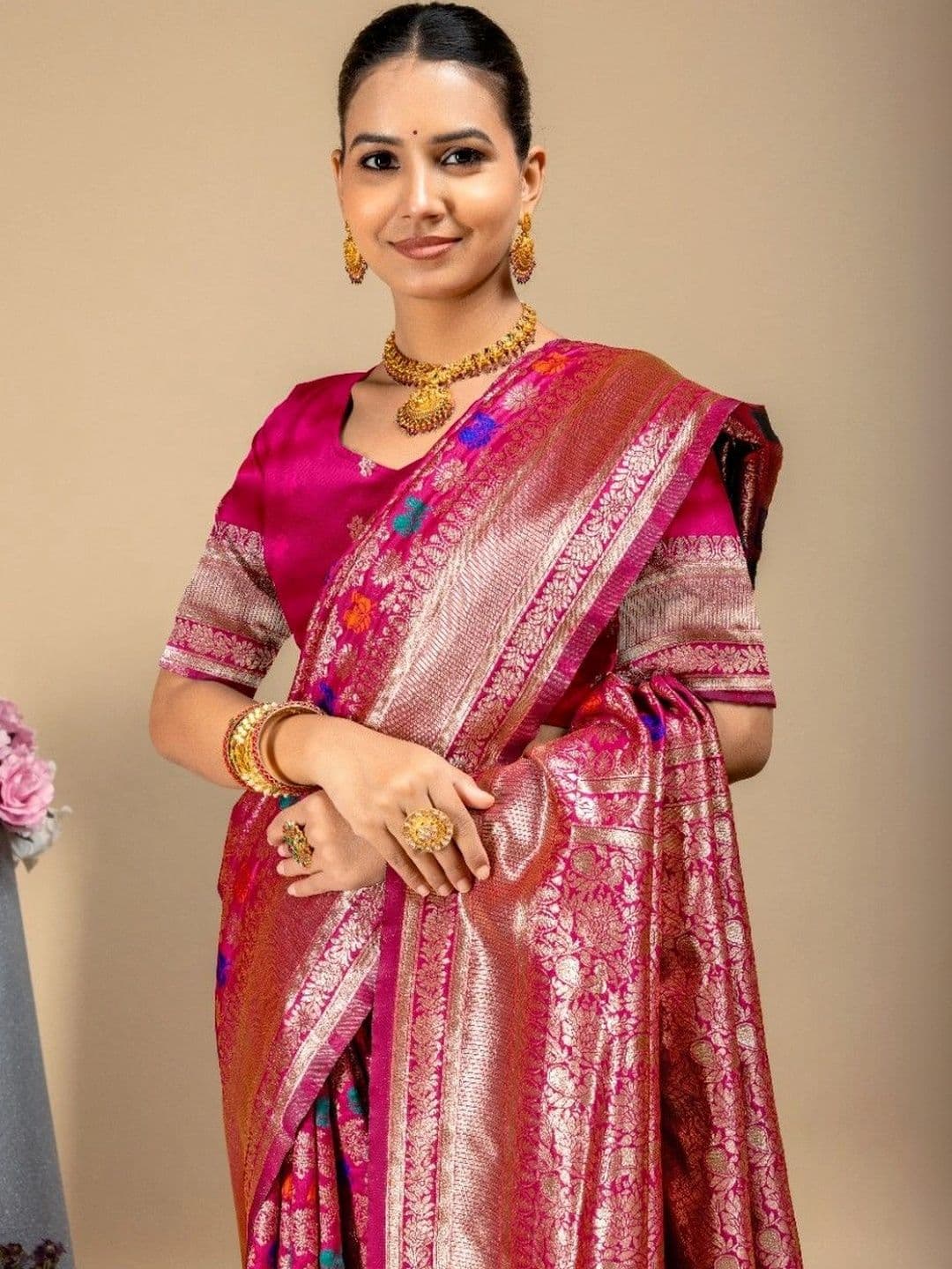 SILKARA CREATION Women Woven Design Zari Silk Blend Banarasi Saree thumbnail 4