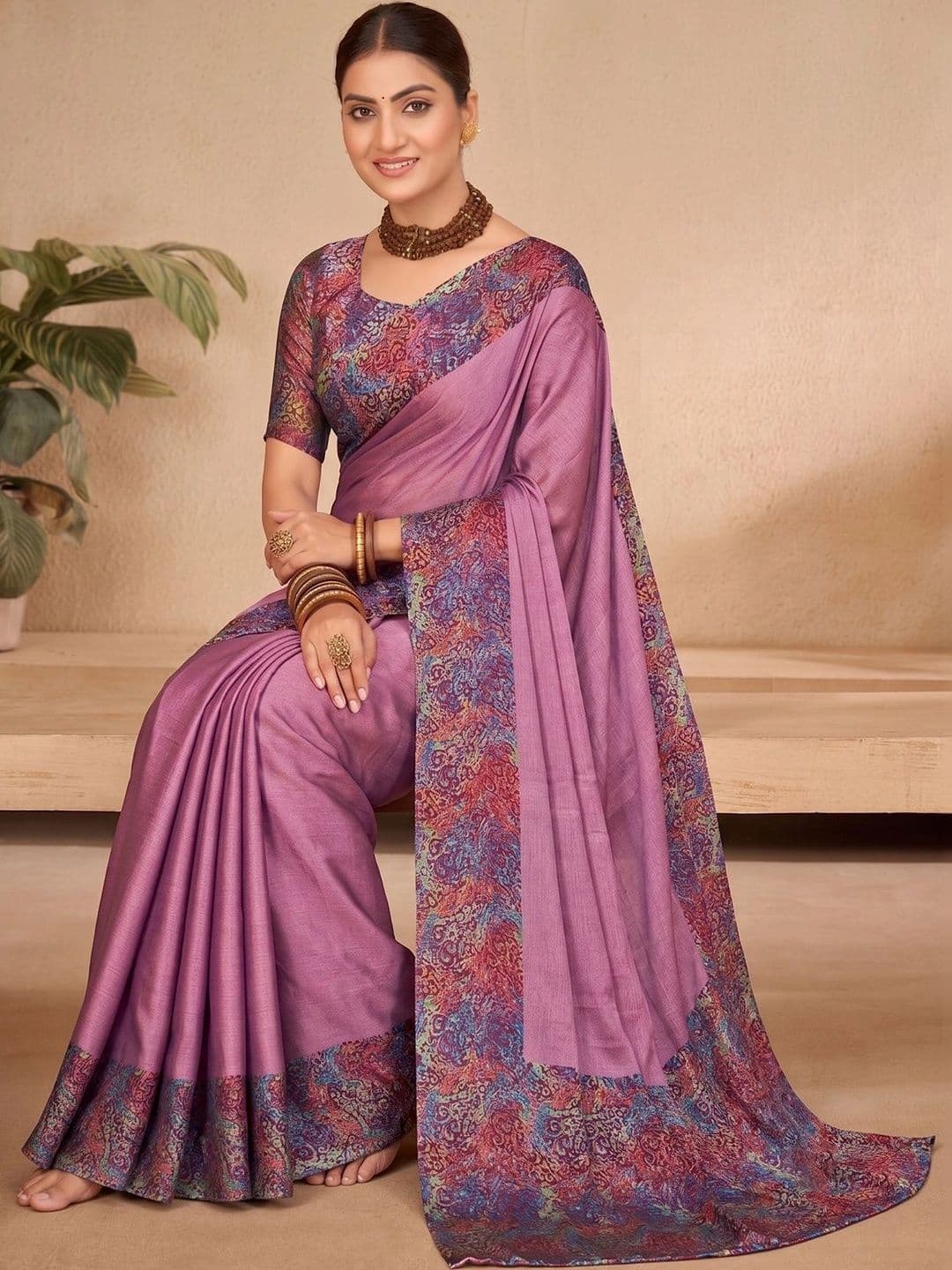 Vipul Pure Chiffon Designer Saree thumbnail 3