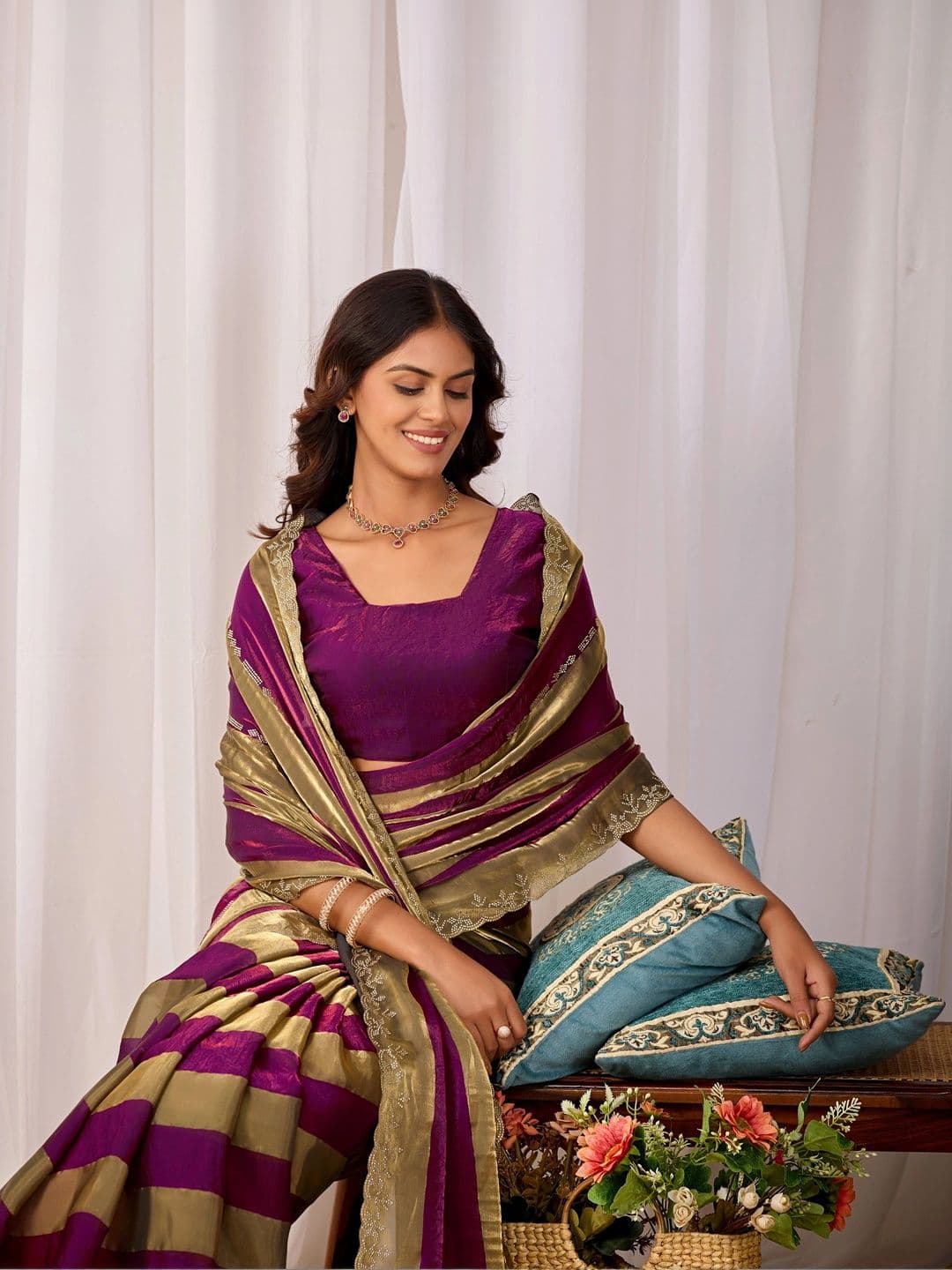 K 5 Fashion Striped Zari Satin Fusion Ikat Saree thumbnail 5
