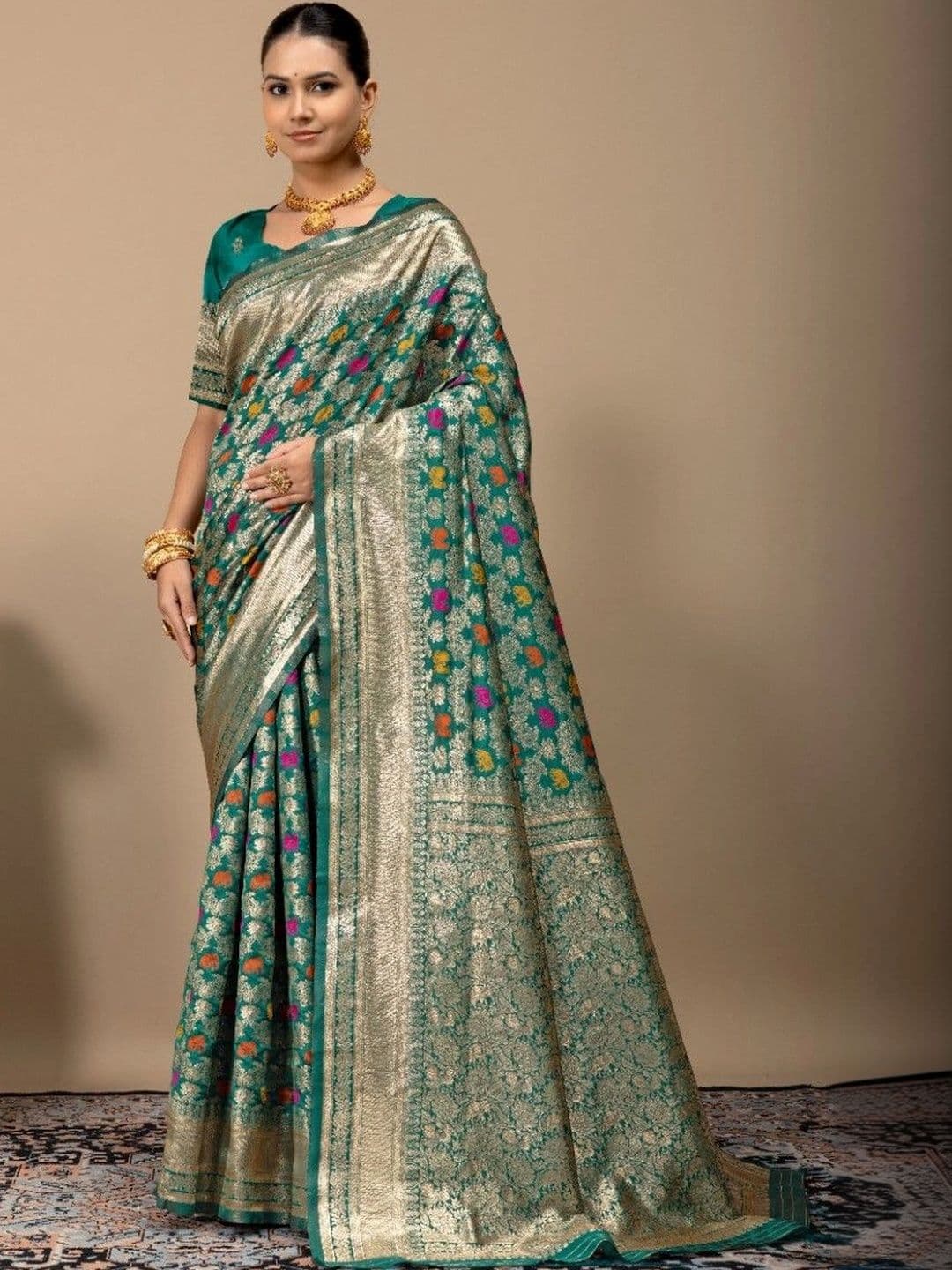 SILKARA CREATION Floral Zari Silk Blend Banarasi Saree - view 1