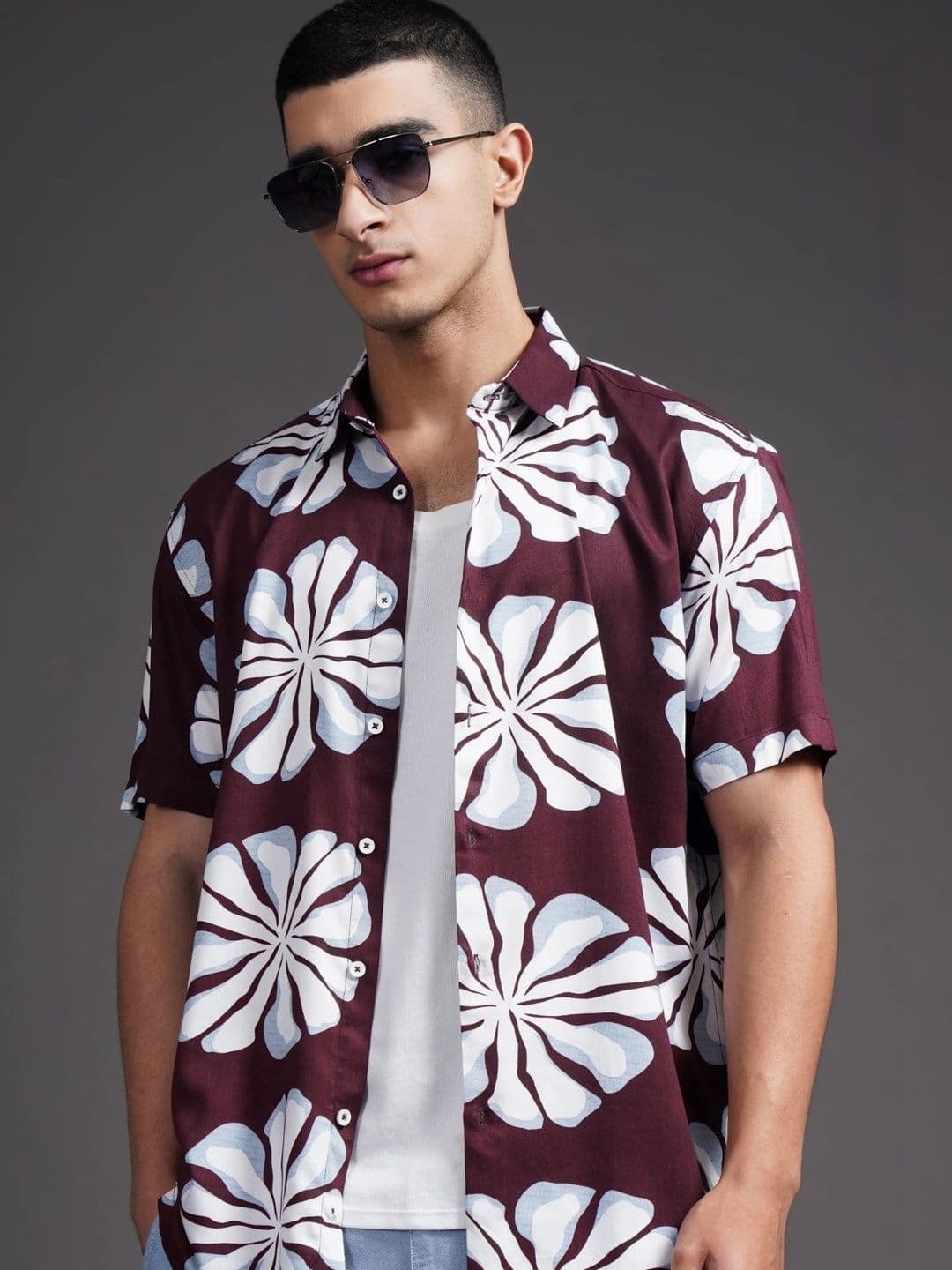 PAUL STREET Men Relaxed Floral Printed Casual Shirt thumbnail 2
