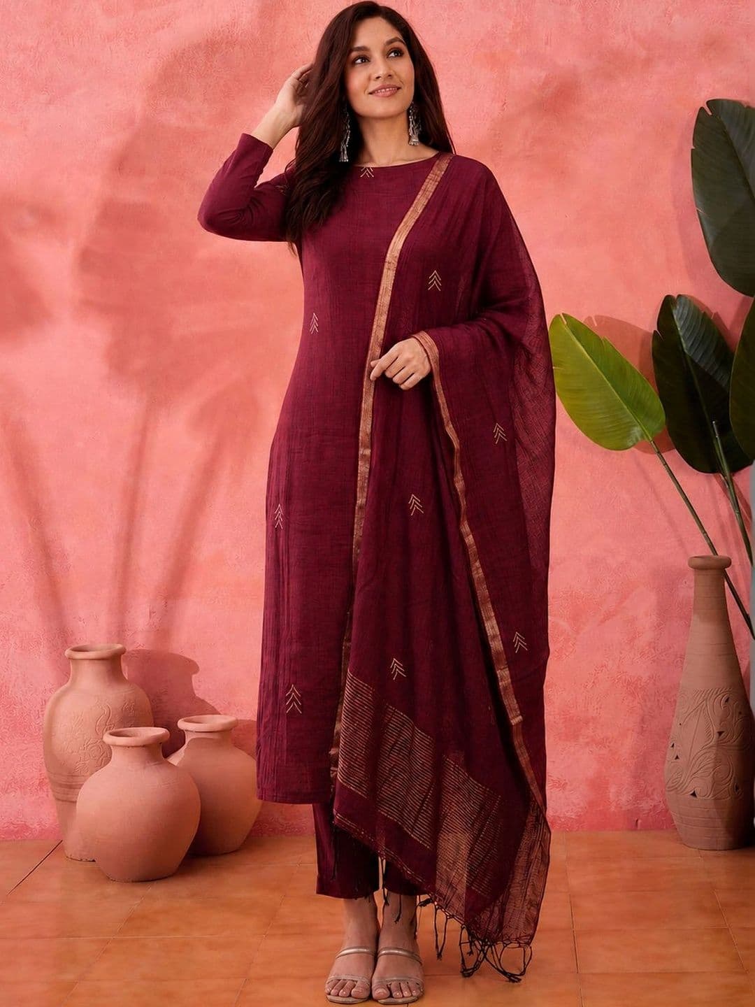 Sangria Women Ethnic Motifs Regular Kurta with Trousers & With Dupatta thumbnail 2