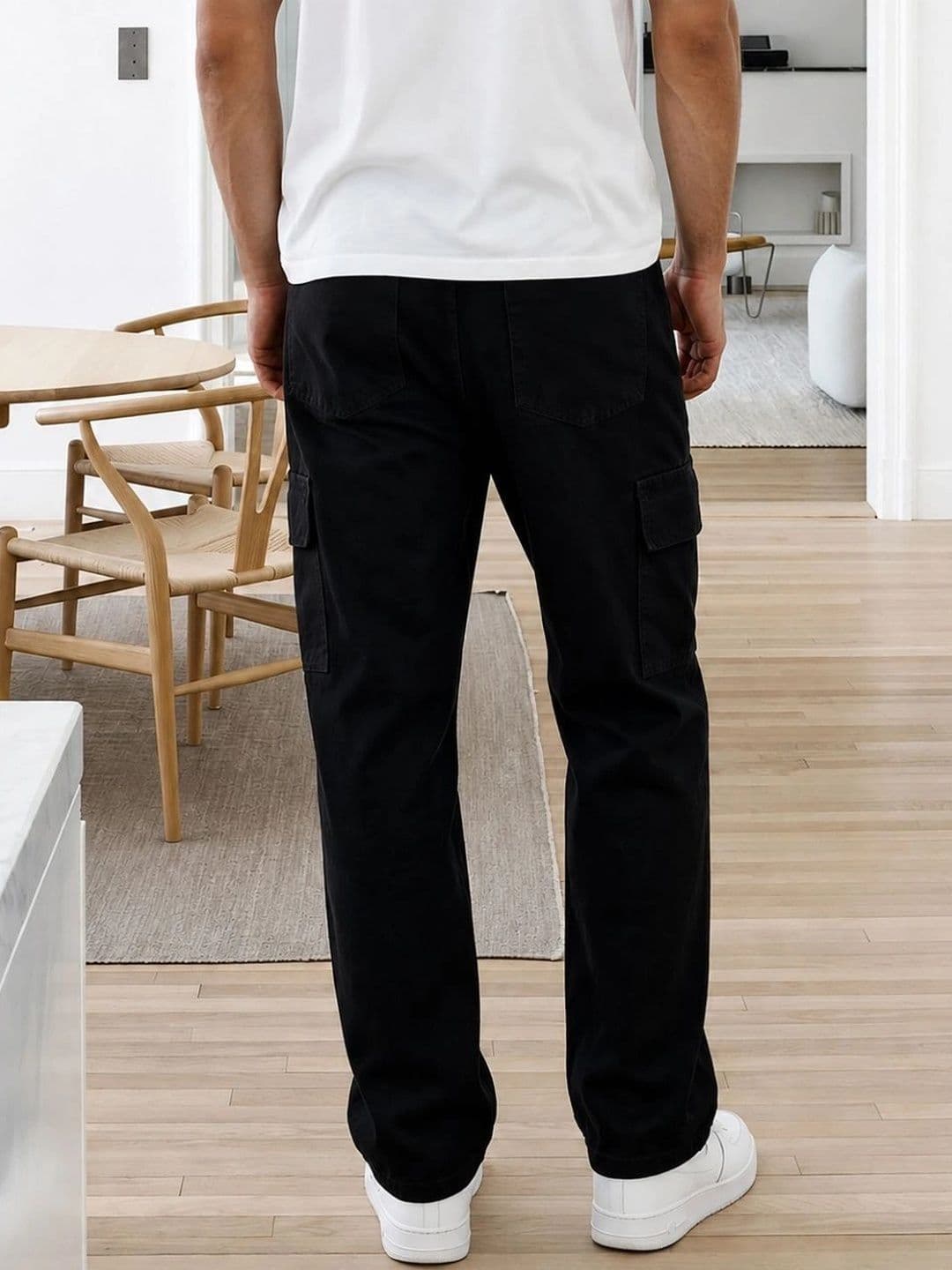 Moda Star Men Classic Relaxed Fit Mid-Rise Coated Stretchable Jeans thumbnail 2