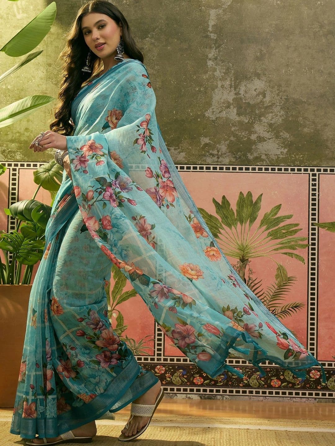 Suha Women Best Design Floral Saree thumbnail 7