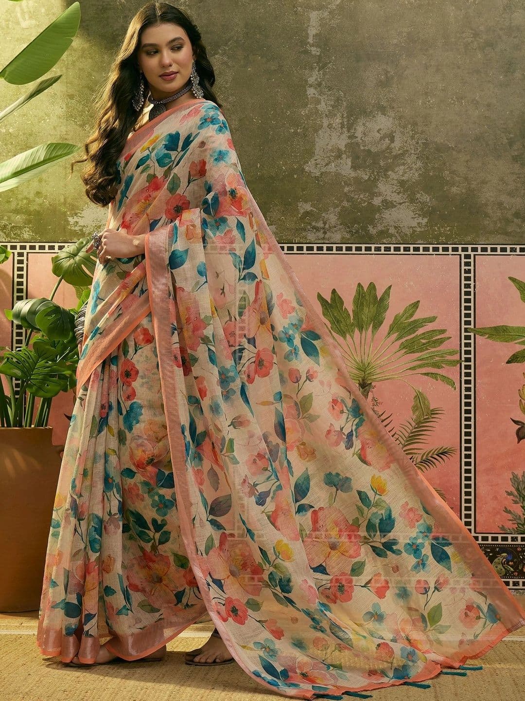 Suha Floral Saree thumbnail 5