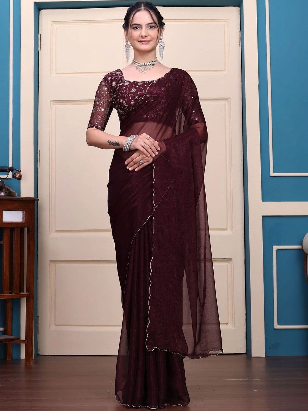 SINGHVI COUTURE Embroidered Organza Saree thumbnail 2