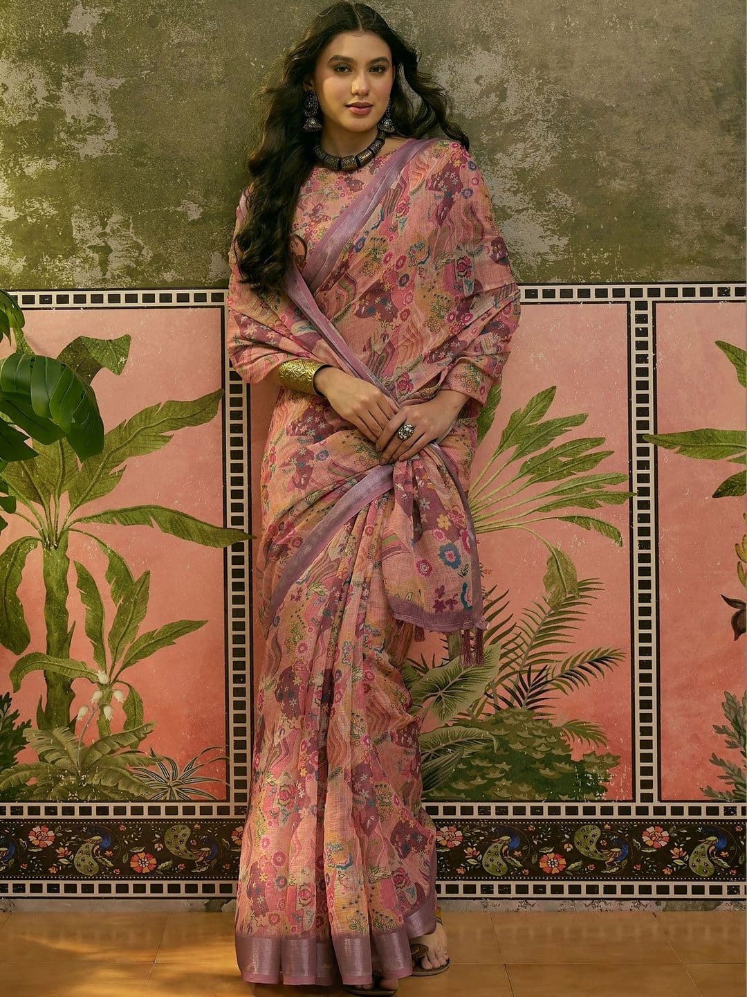 Suha Floral Saree thumbnail 3