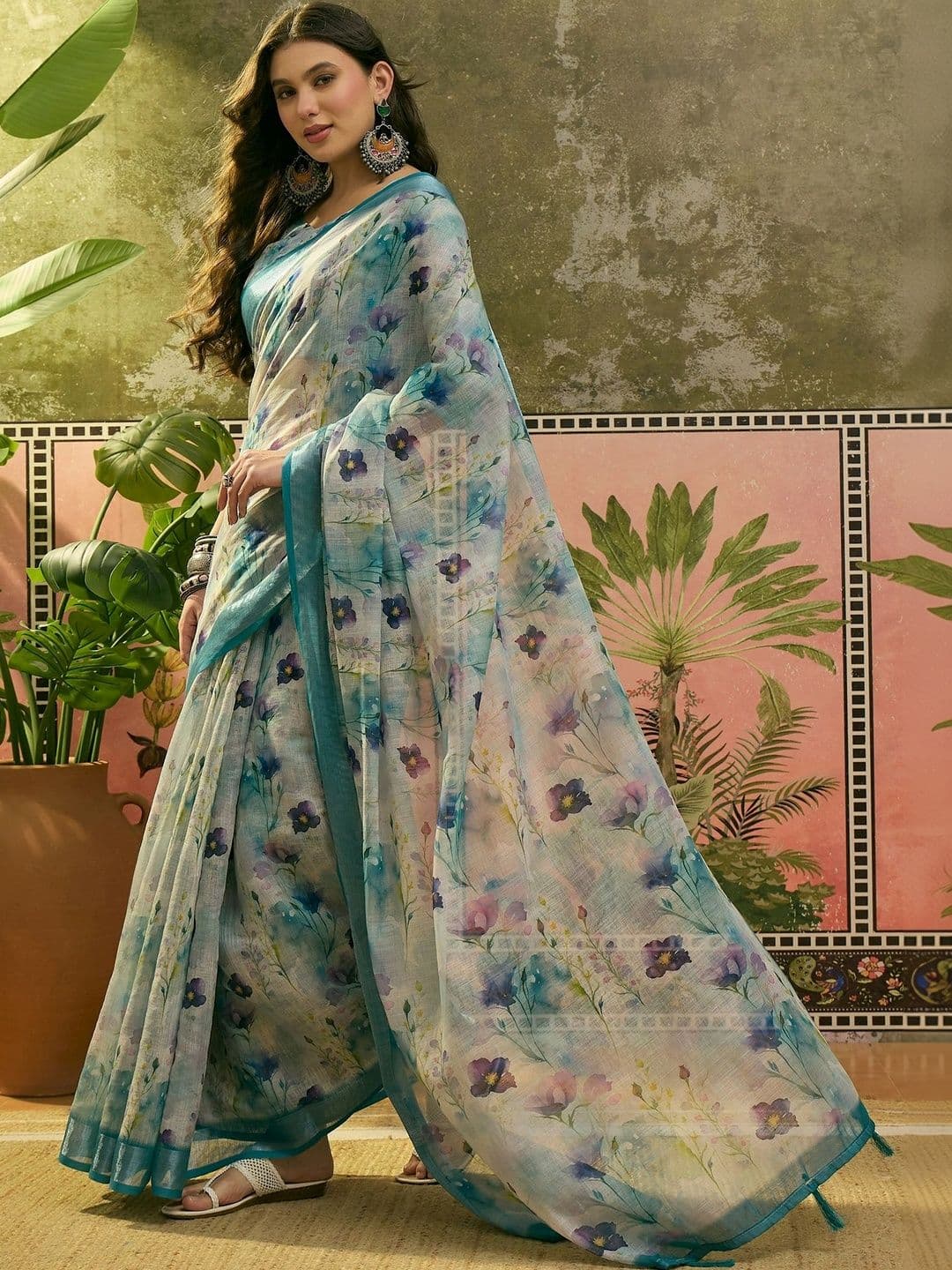Suha Floral Saree thumbnail 3