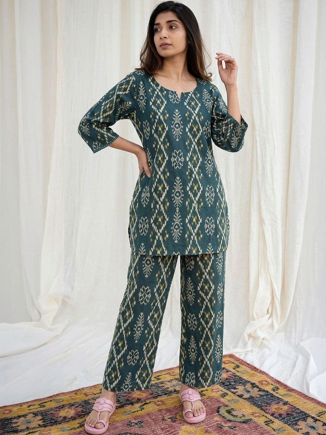 Meena Bazaar Women Printed Regular Kurta with Trousers - view 1