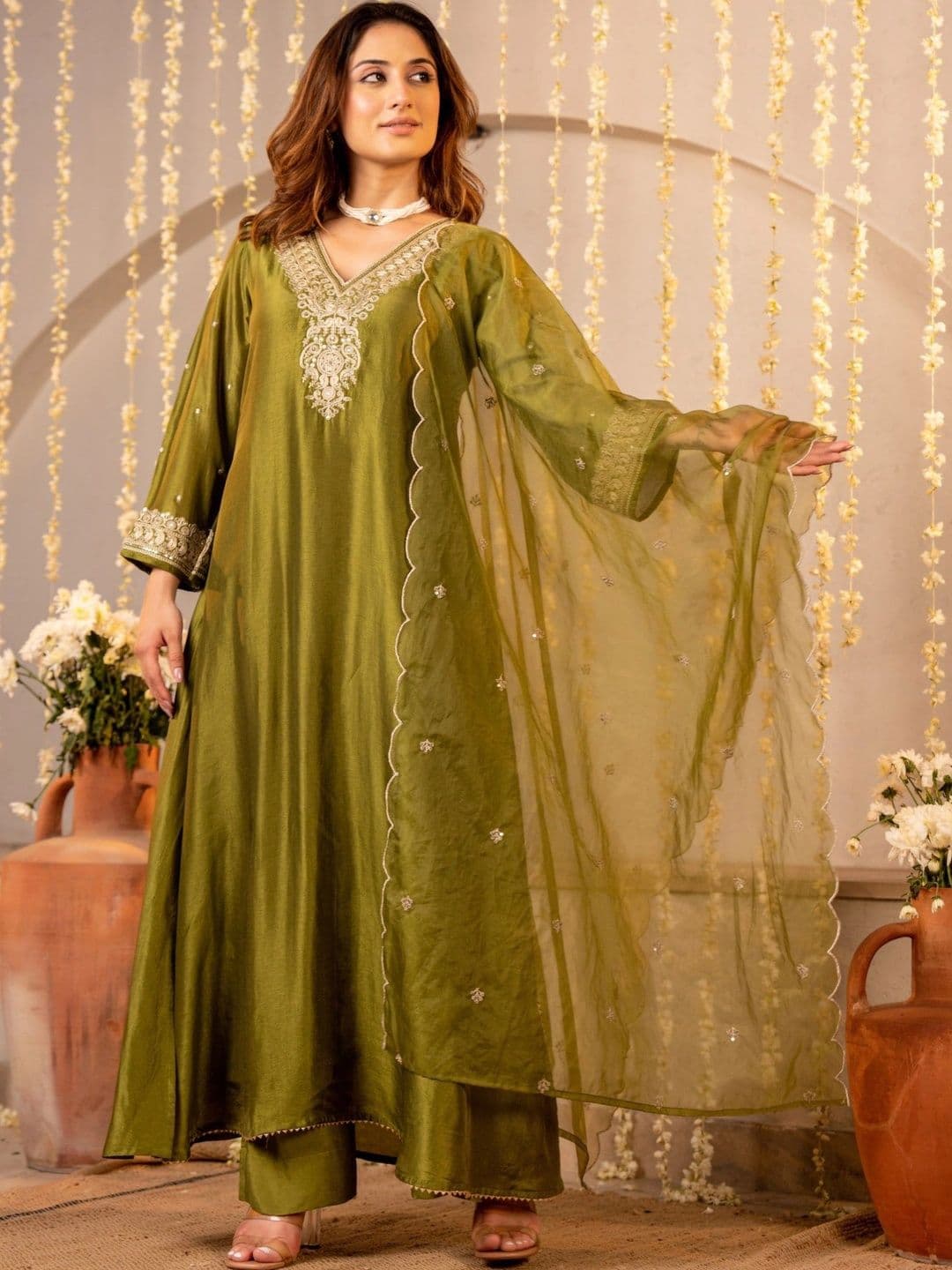 Anouk Women Ethnic Motifs Embroidered Regular Thread Work Kurta with Palazzos & With Dupatta - view 1