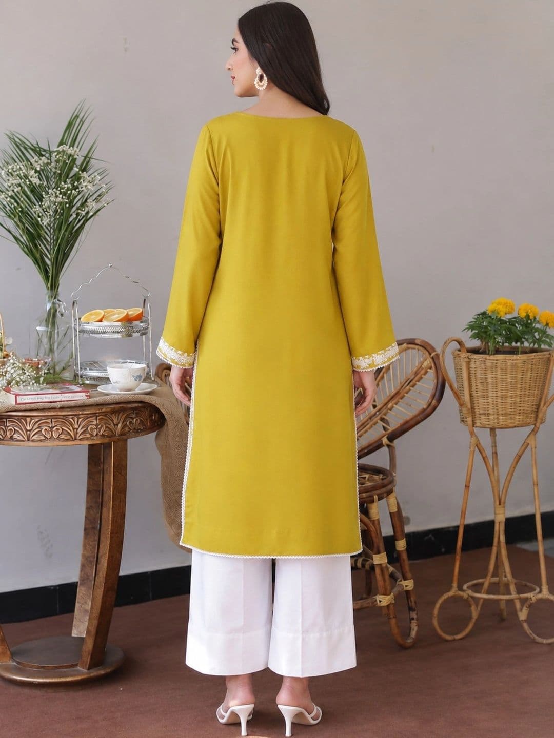 Anouk Women Ethnic Motifs Embroidered Regular Thread Work Kurta with Palazzos & Dupatta thumbnail 6