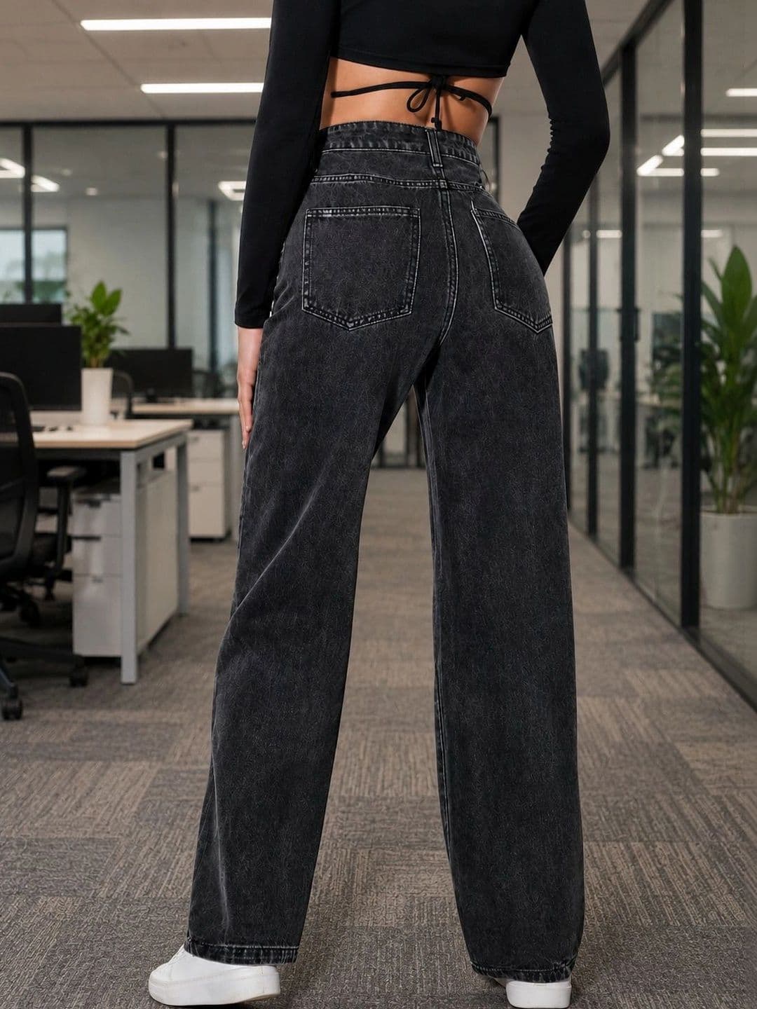 DENIMLOOK Women Flared High-Rise Jeans thumbnail 5