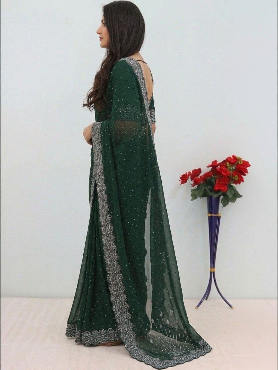 SmileyFashion Embellished Pure Georgette Designer Saree thumbnail 3