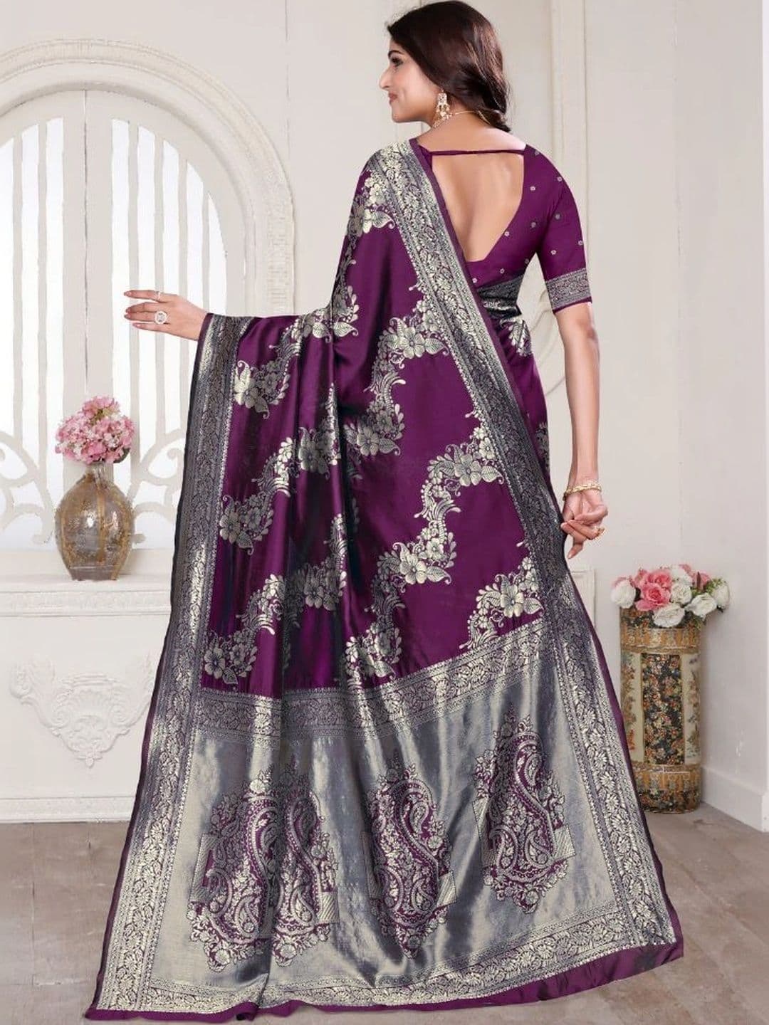 revika Floral Zari Art Silk Designer Kanjeevaram Saree thumbnail 4