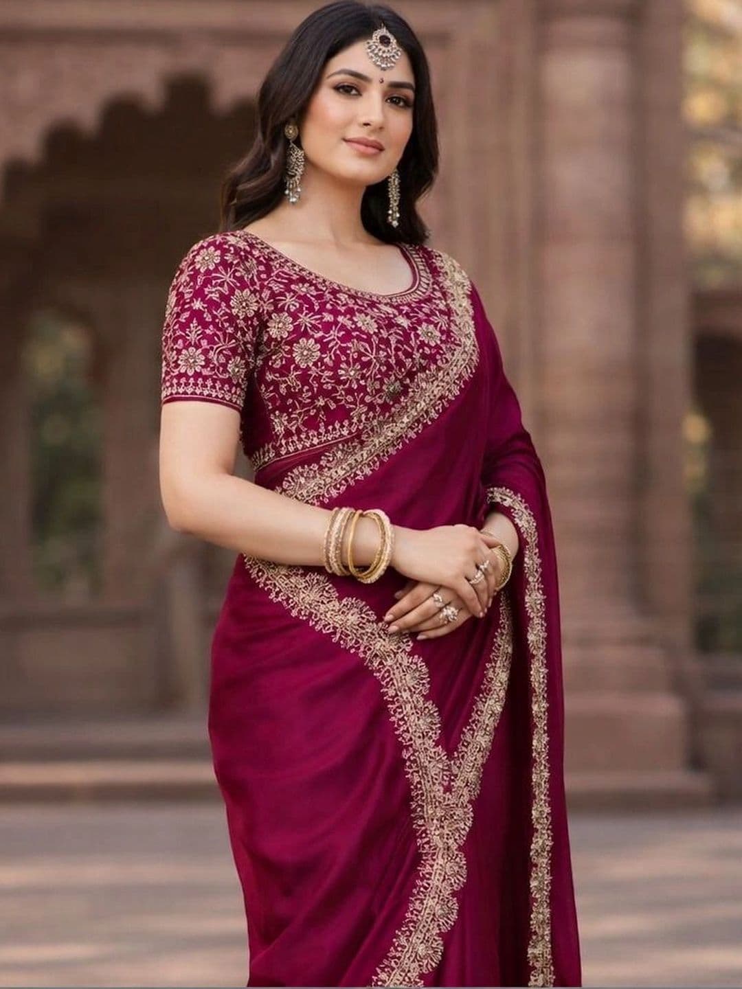 KALINI Embroidered Silk Blend Heavy Work Saree thumbnail 4