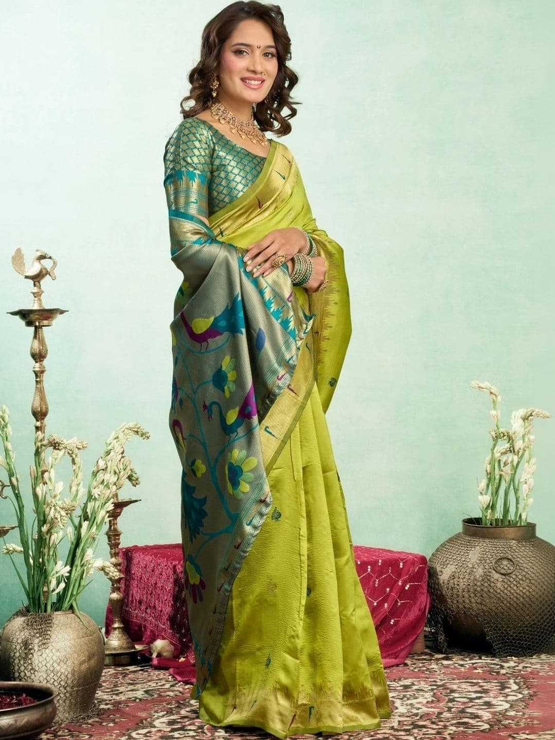 BORAD FASHION Woven Design Zari Silk Blend Designer Paithani Saree thumbnail 3