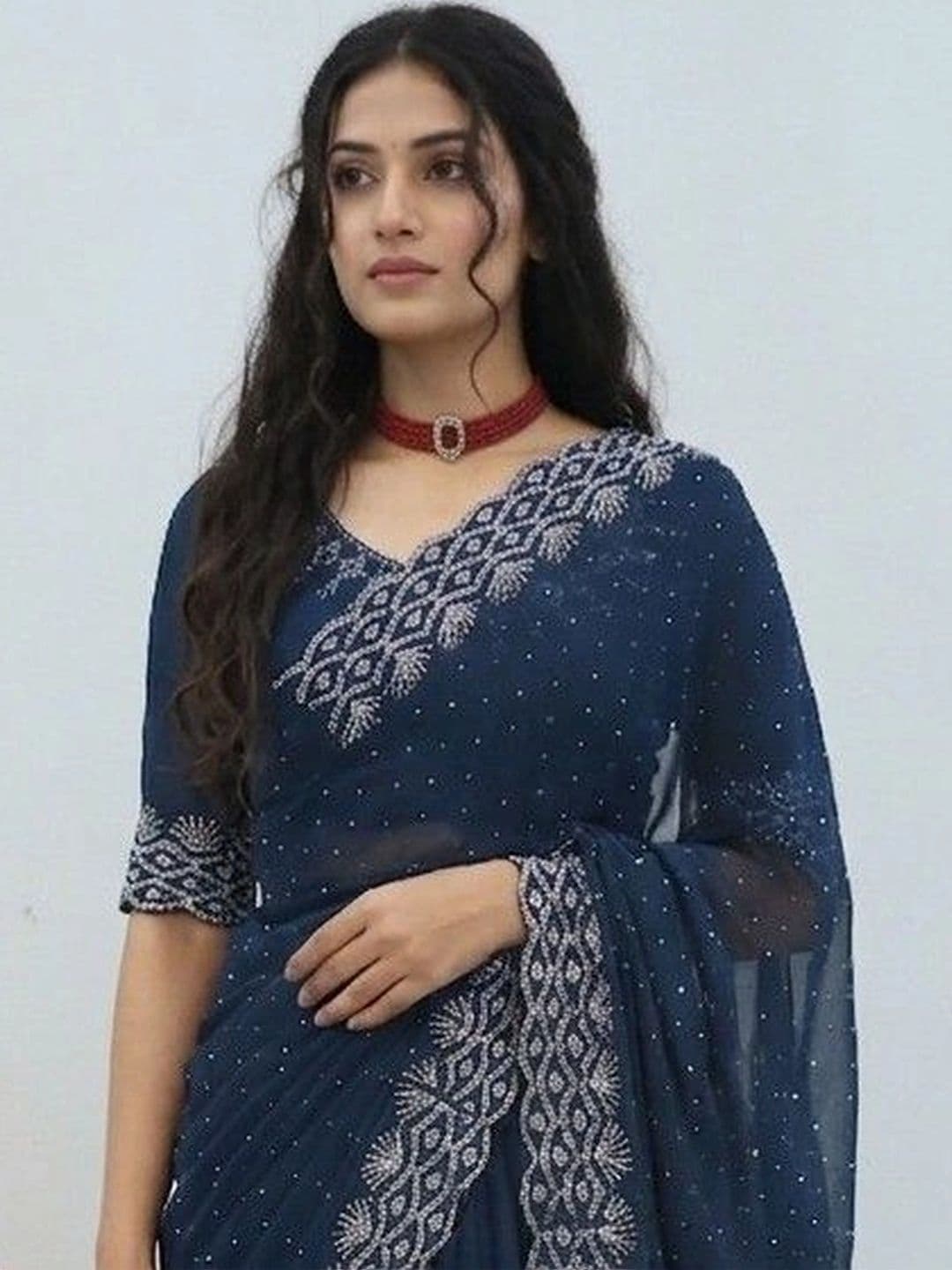 SmileyFashion Embellished Embroidered Pure Georgette Designer Saree thumbnail 4