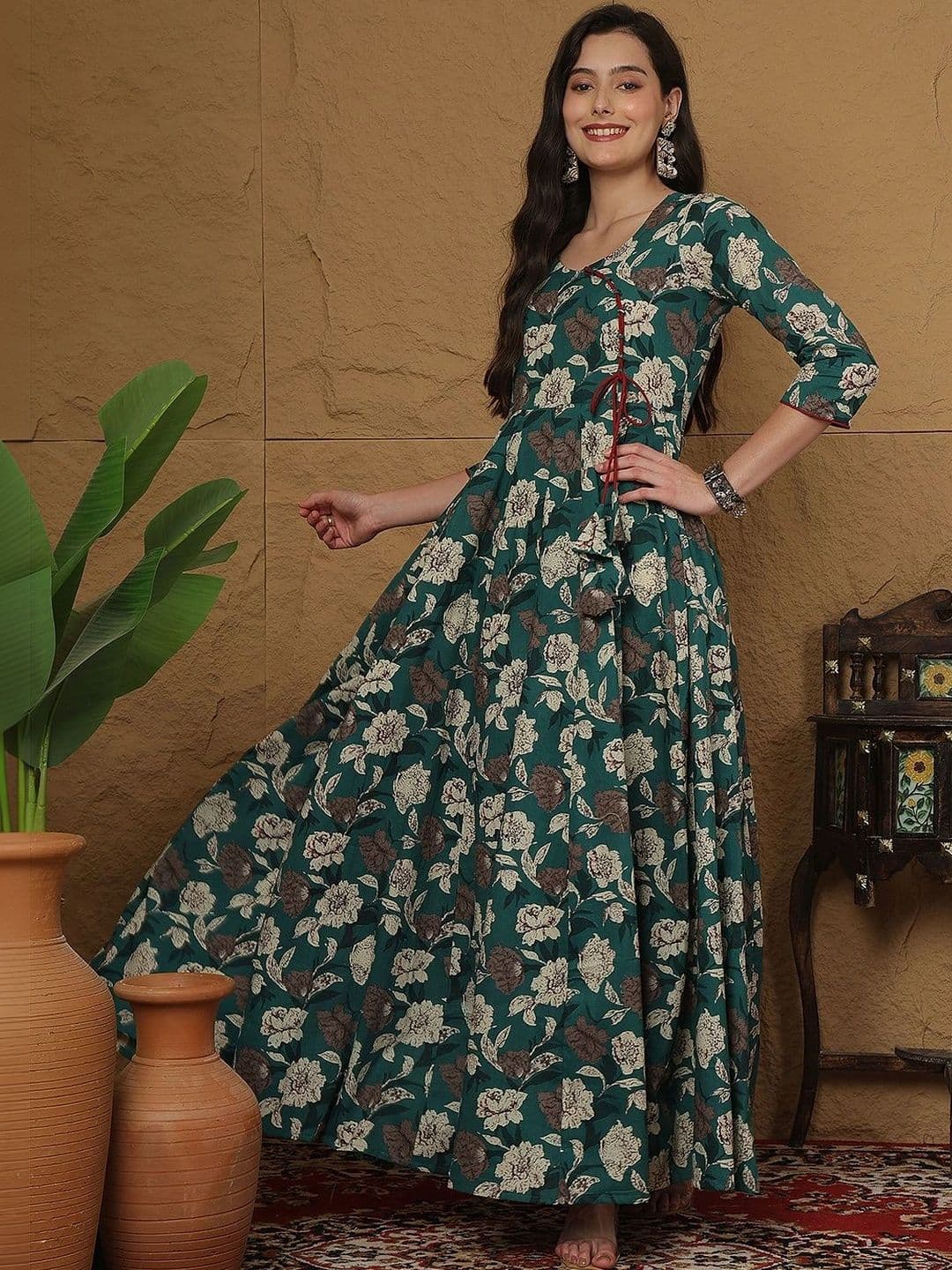 Sangria Women Floral Printed Floral Anarkali Kurta - view 1