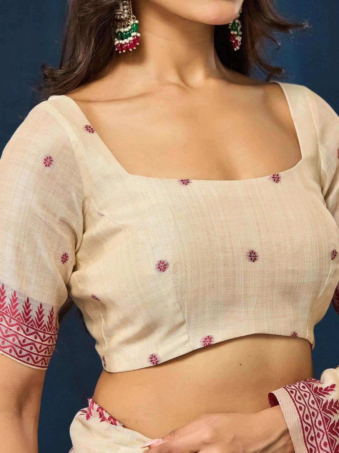 kasee Ethnic Motifs Embroidered Pure Cotton Designer Saree thumbnail 7
