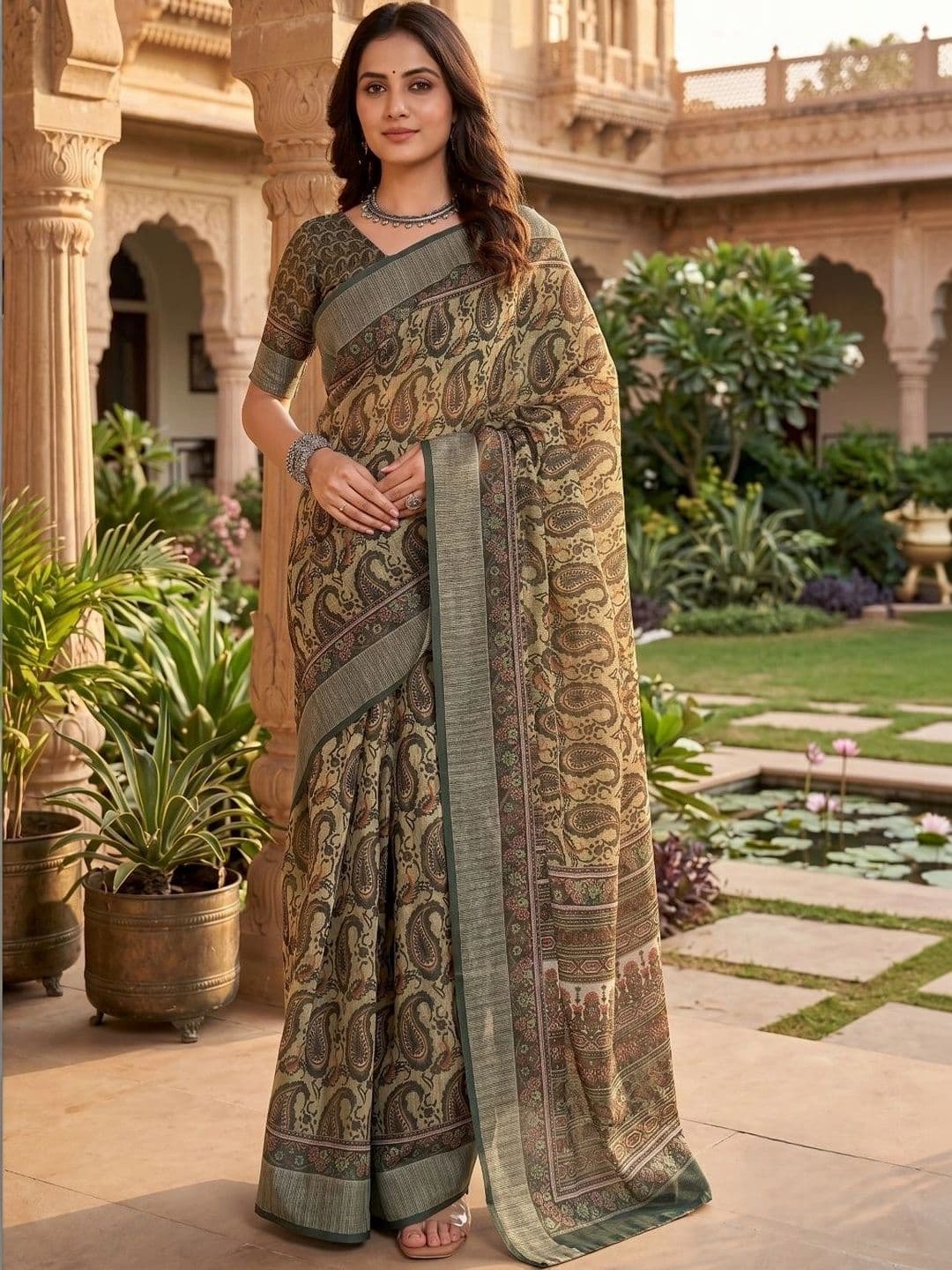 BORAD FASHION Paisley Designer Chanderi Saree thumbnail 3