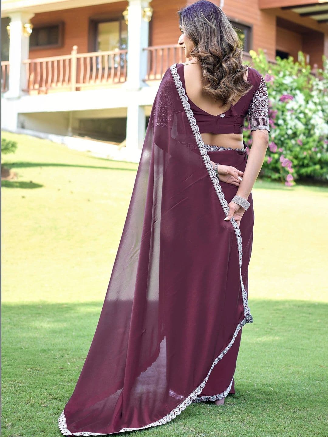 K 5 Fashion Ethnic Motifs Embroidered Pure Georgette Fusion Ikat Saree thumbnail 6
