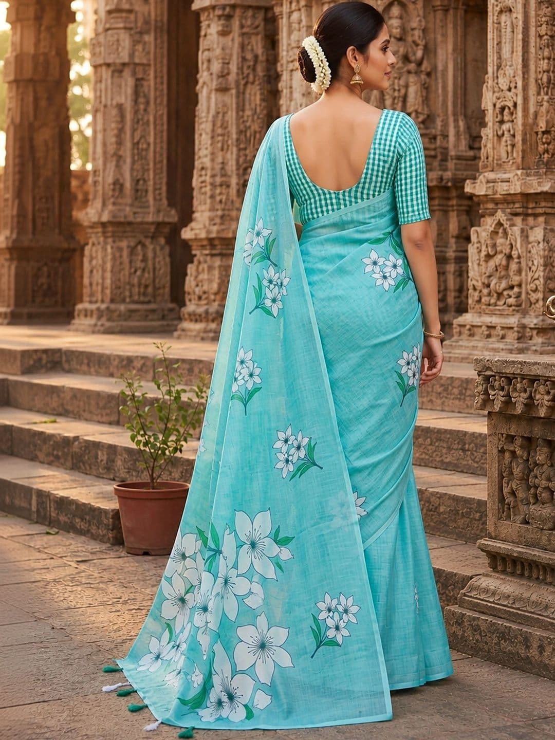 Mitera Floral Linen Blend Designer Block Print Saree thumbnail 5