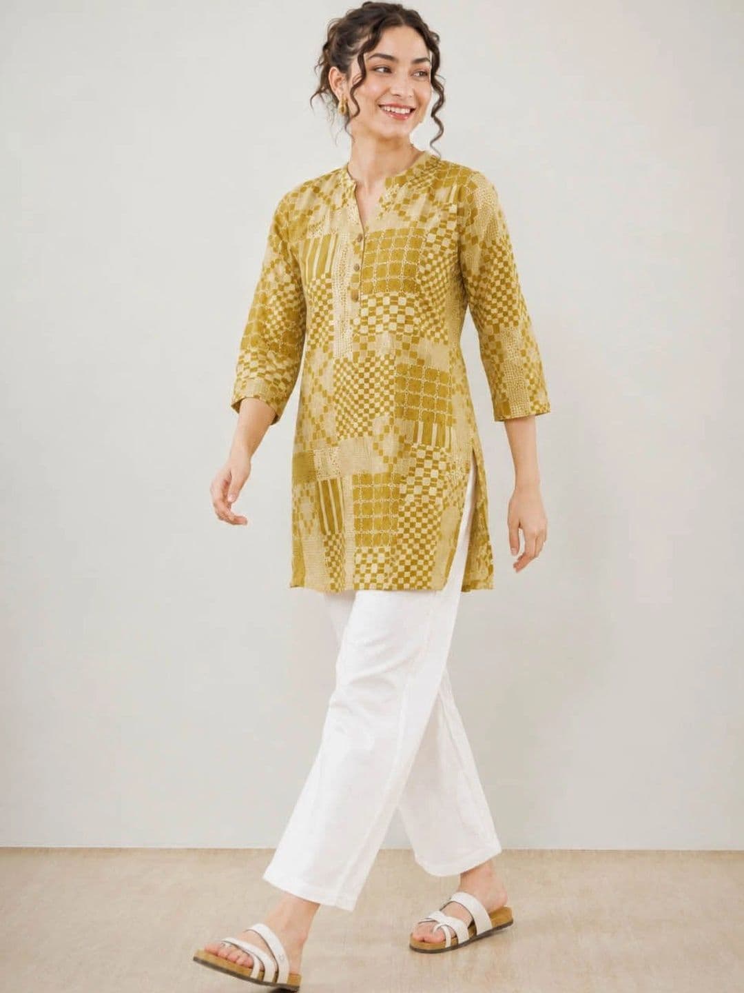 Anouk Women Kurta thumbnail 6