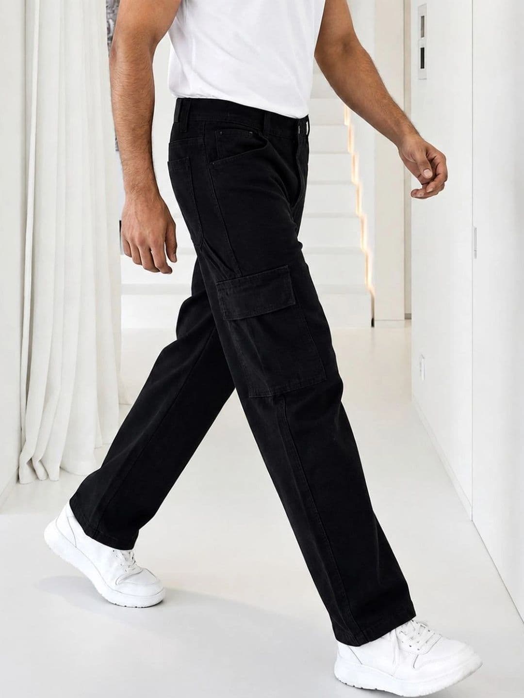 jeancherry Men Classic Relaxed Fit Mid-Rise Stretchable Jeans thumbnail 2