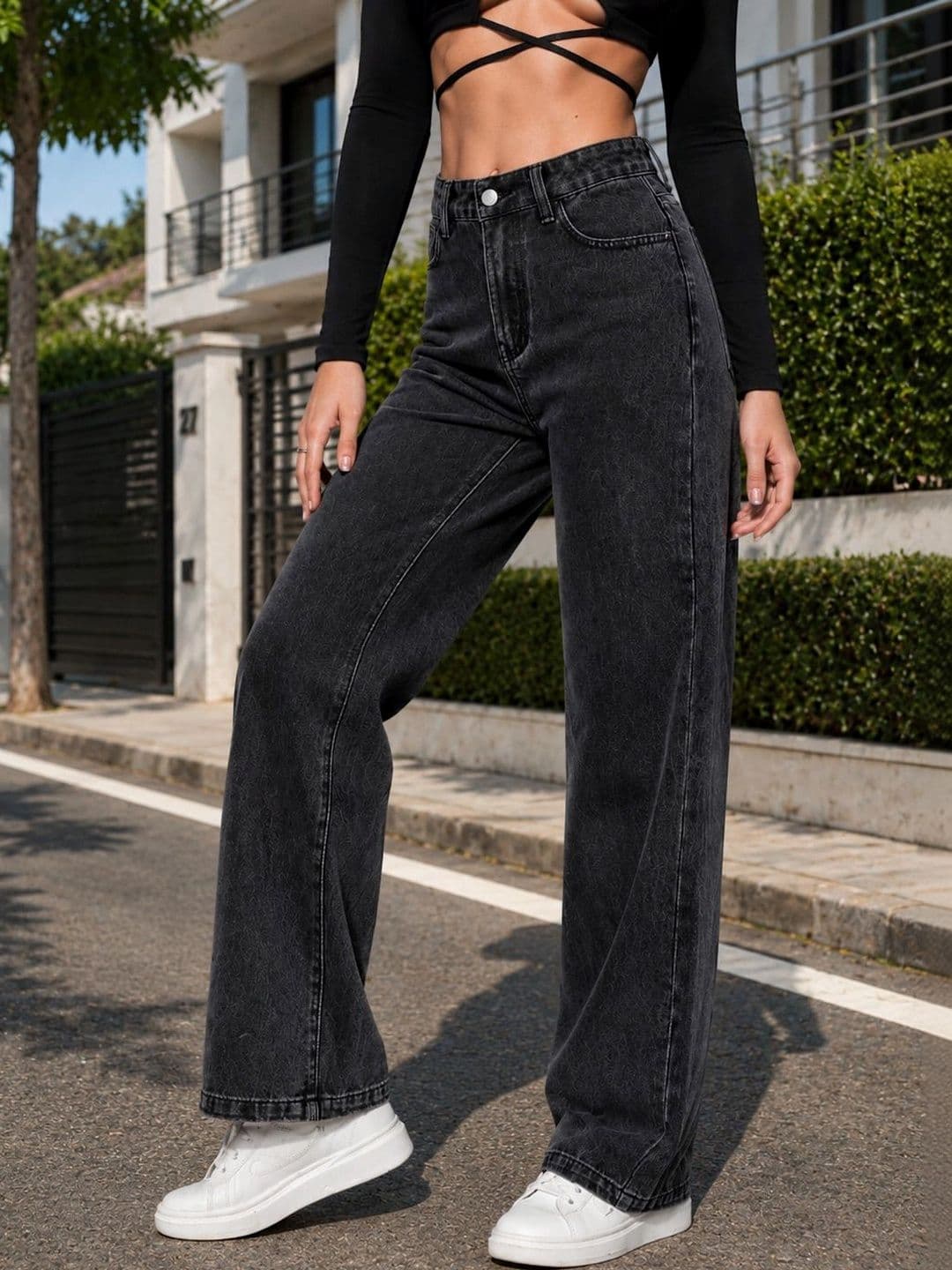 DENIMLOOK Women Flared High-Rise Jeans thumbnail 5