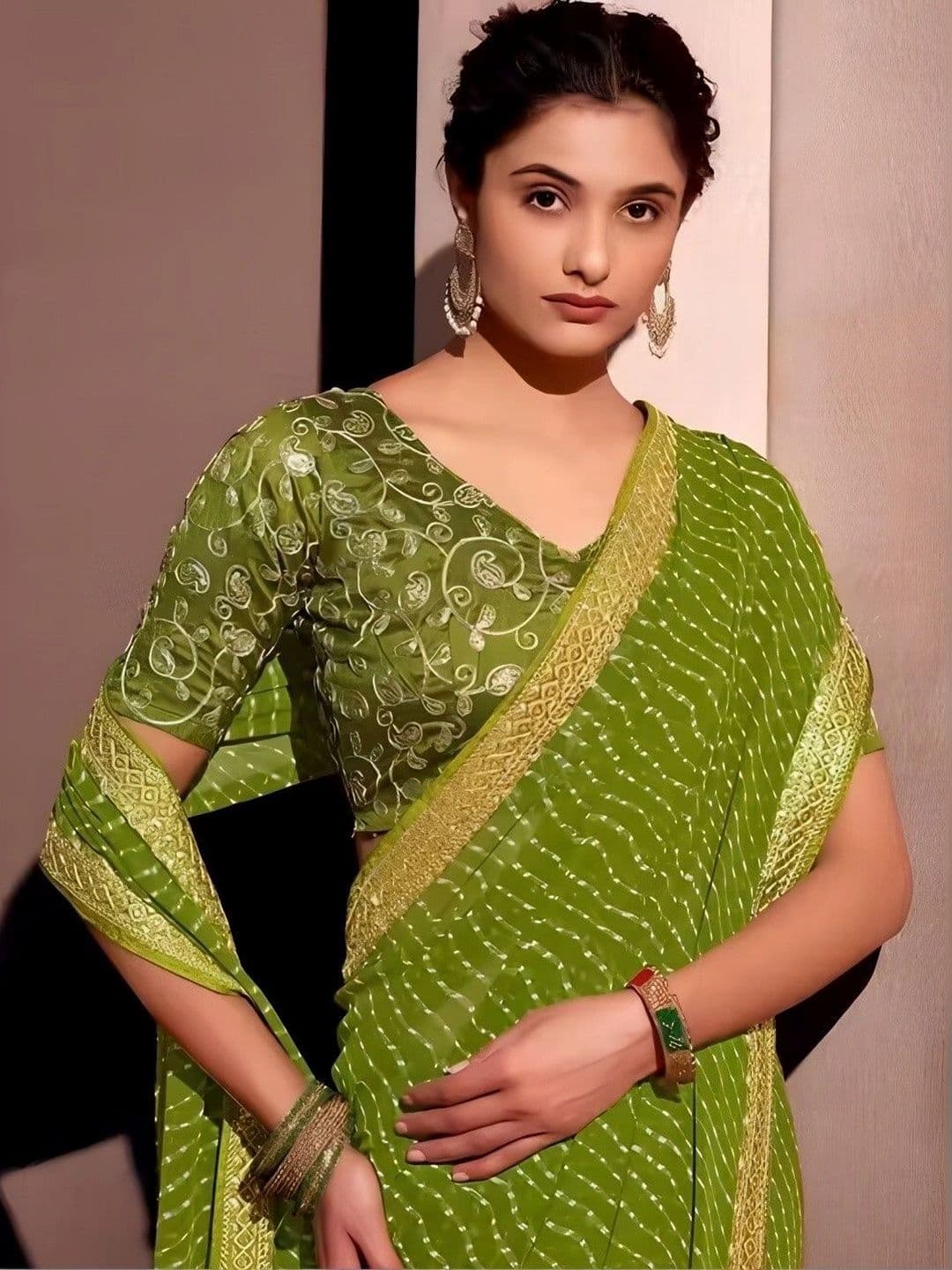 RENBRIZA Woven Design Embroidered Poly Georgette Saree thumbnail 4