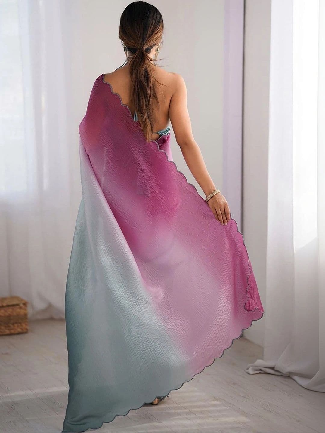 ASCIIBLUES Ombre Silk Blend Kanjeevaram Saree thumbnail 3