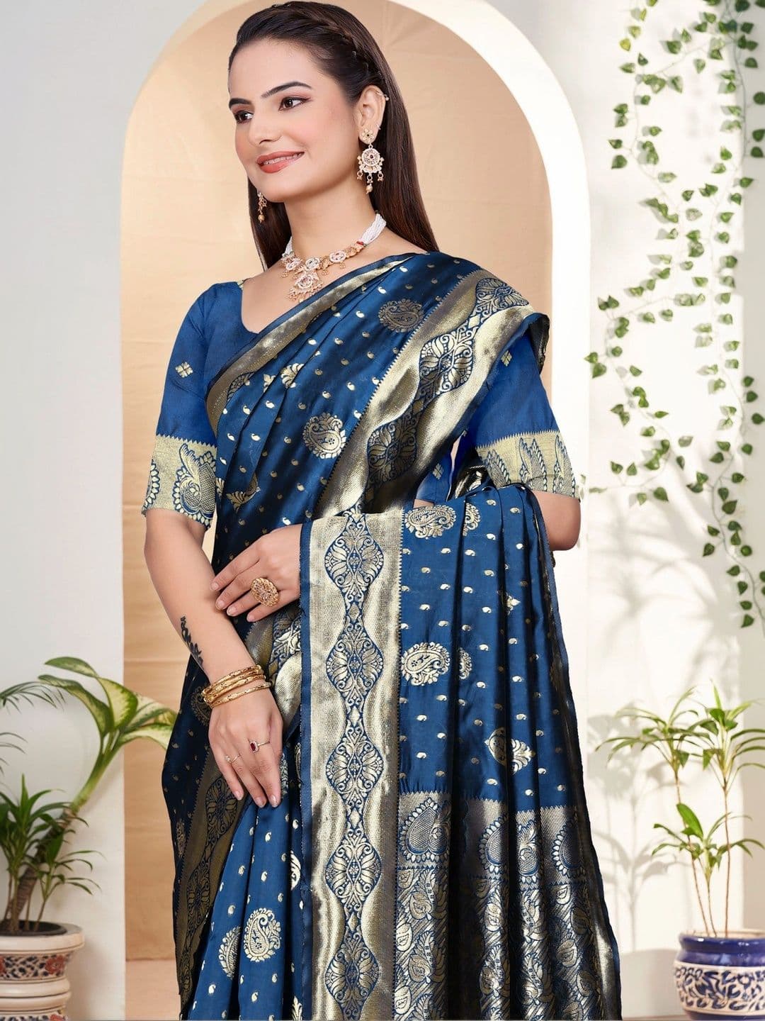 revika Woven Design Zari Art Silk Designer Kanjeevaram Saree thumbnail 3
