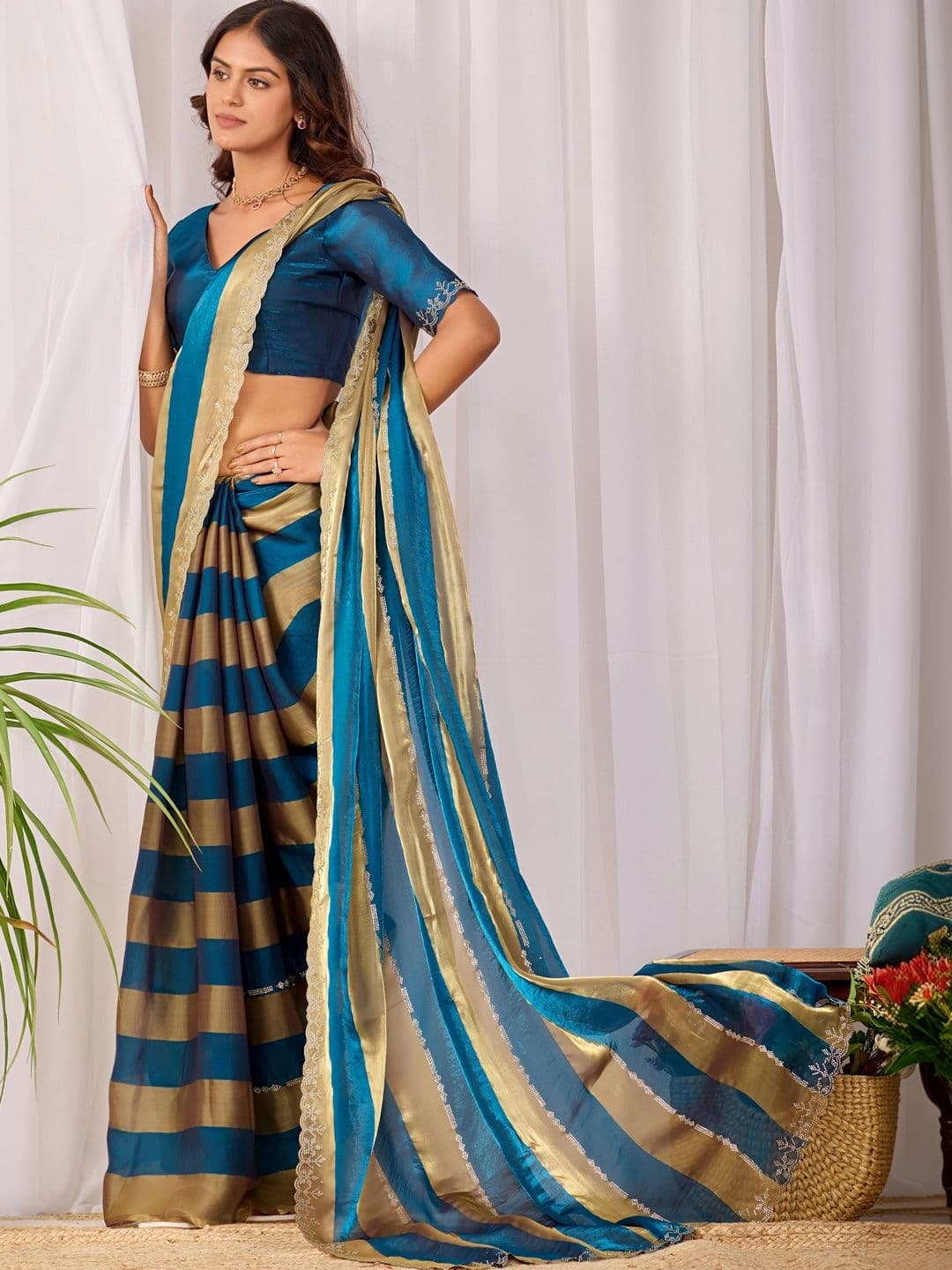 K 5 Fashion Striped Zari Satin Fusion Ikat Saree thumbnail 3