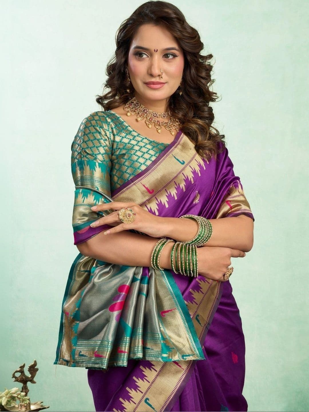 BORAD FASHION Woven Design Zari Silk Blend Designer Paithani Saree thumbnail 5