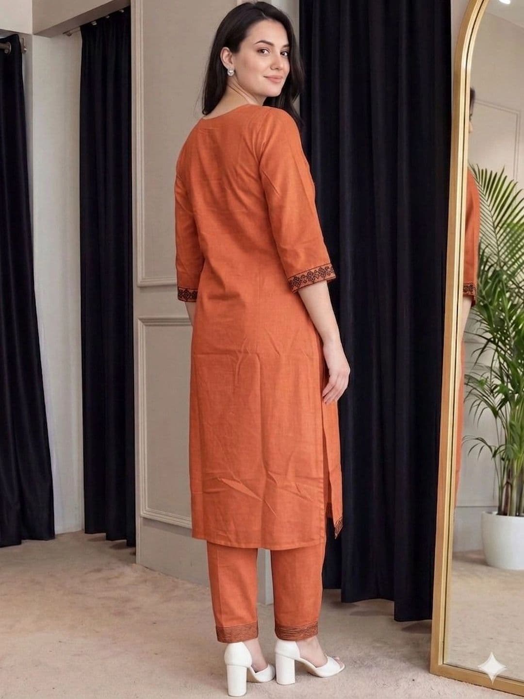 LUGDDA Women Printed Trousers thumbnail 3