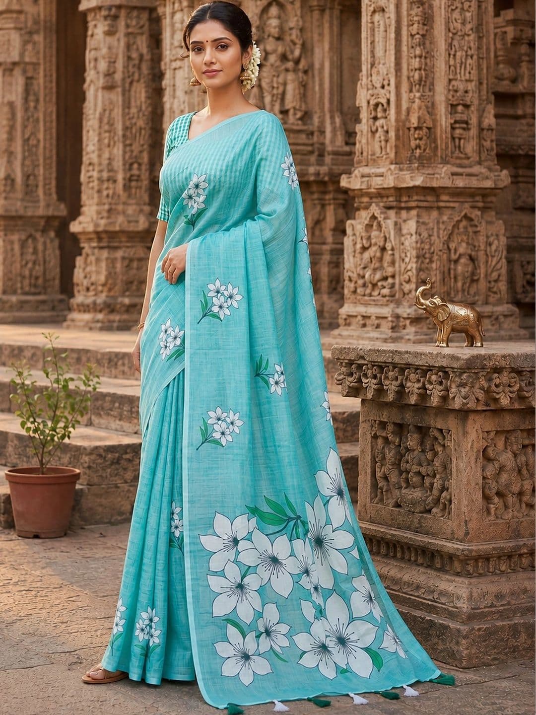 Mitera Floral Linen Blend Designer Block Print Saree thumbnail 3