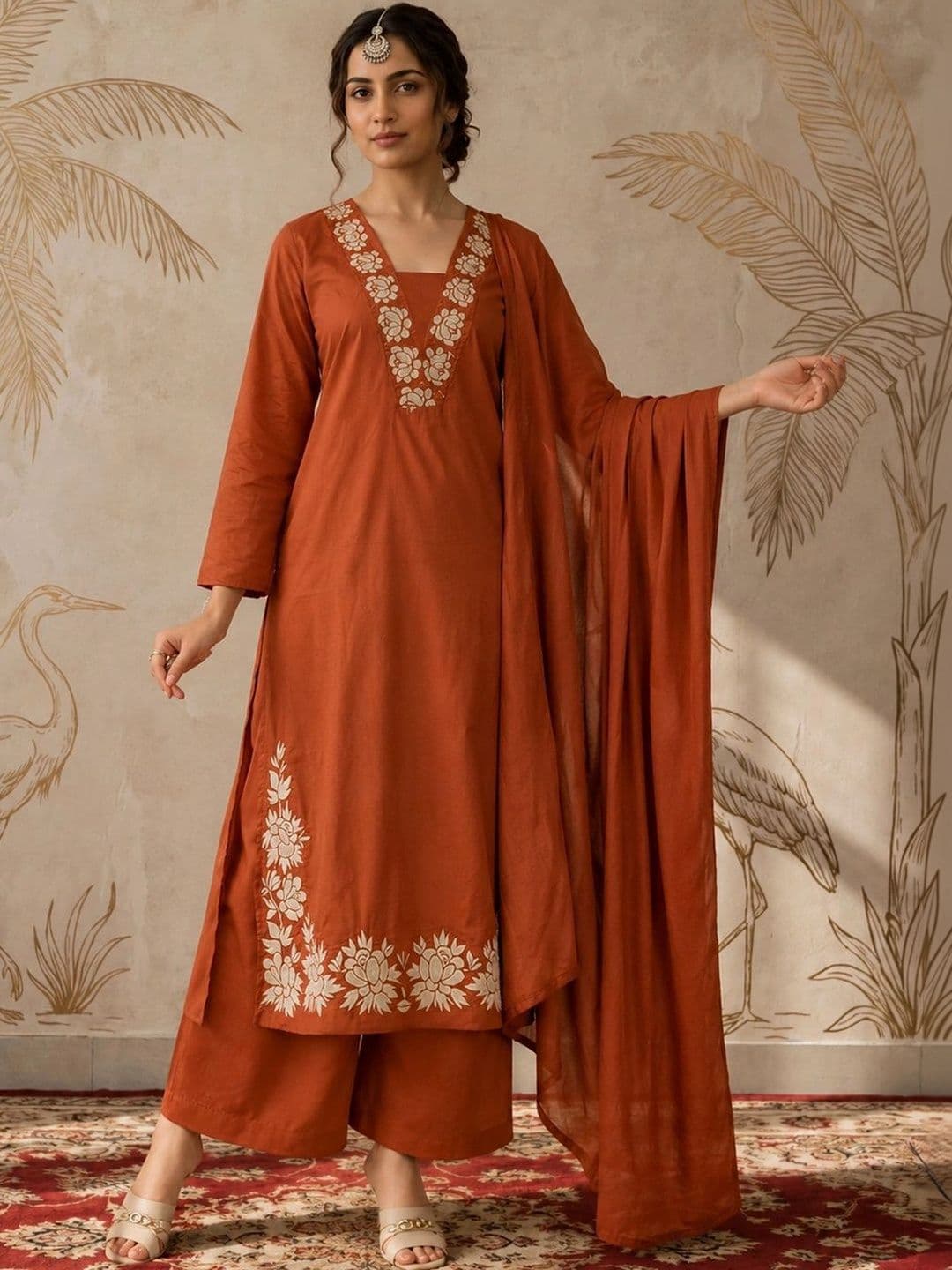 Sangria Women Ethnic Motifs Embroidered Regular Thread Work Kurta with Palazzos & With Dupatta thumbnail 3