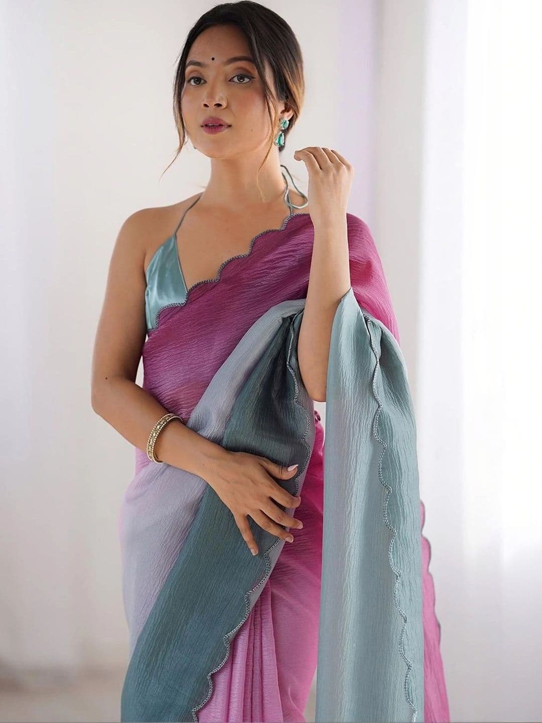 DIVASTRI Ombre Silk Blend Kanjeevaram Saree thumbnail 3
