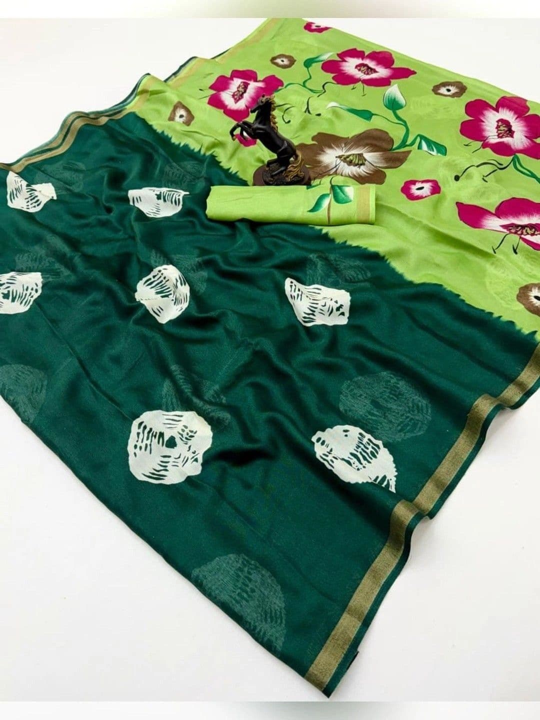 Peachmode Bandhani Saree thumbnail 3