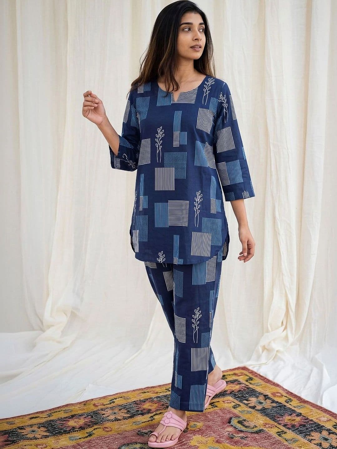 Meena Bazaar Women Printed Regular Kurti with Trousers - view 1