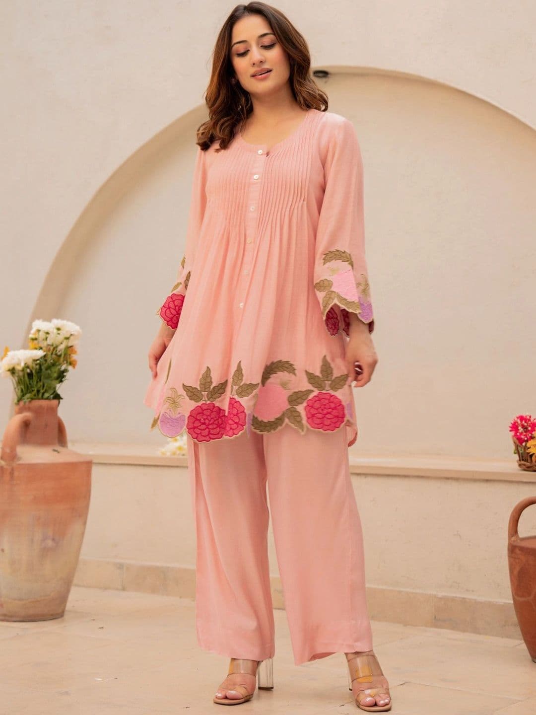 Aeristo Women Floral Embroidered Empire Thread Work Chanderi Silk Kurta with Palazzos - view 1