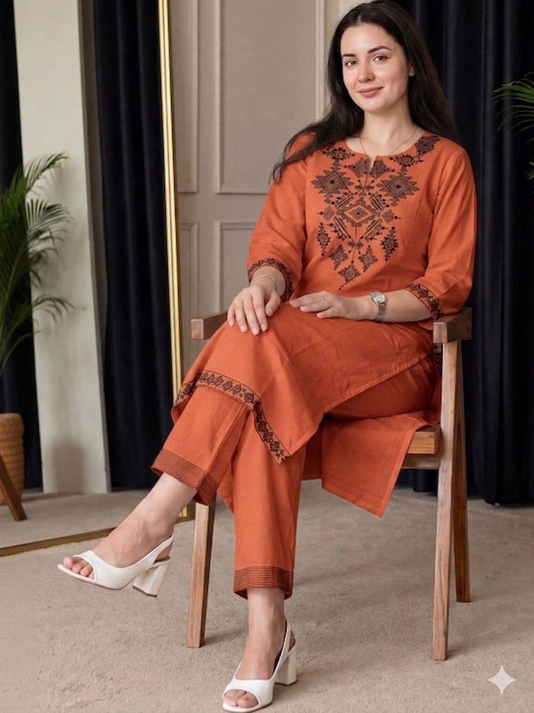 LUGDDA Women Printed Trousers thumbnail 2