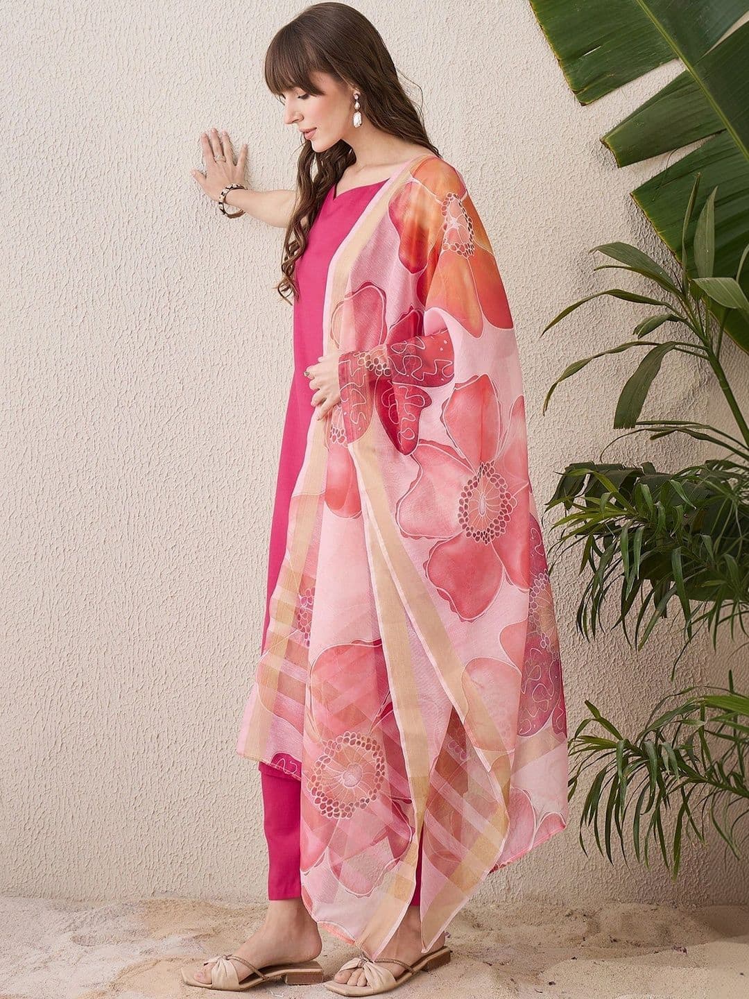 Anouk Women Floral Regular Kurta with Trousers & With Dupatta thumbnail 4