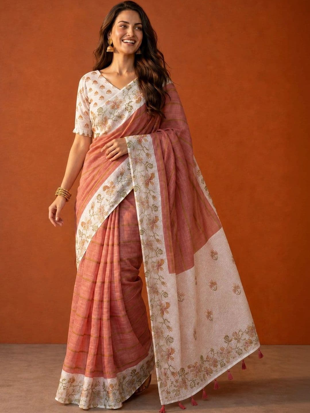 Suha Floral Silk Blend Saree thumbnail 2